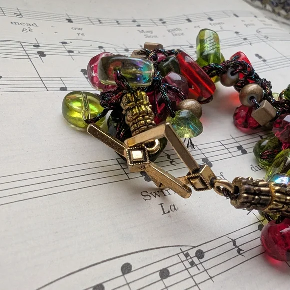 Colorful Beaded Bracelet - Picture 10 of 11